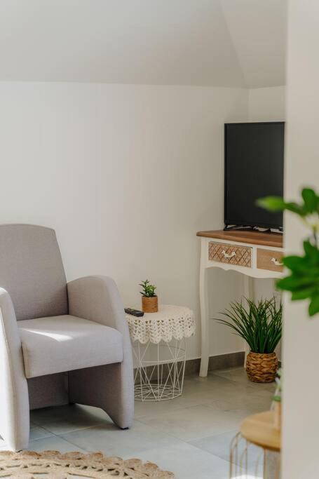 Super Oldtown Apartment ฟุงชาล ภายนอก รูปภาพ